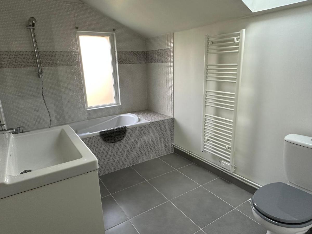 La Maison Des Declos Avec Parking Prive Bayeux Dış mekan fotoğraf